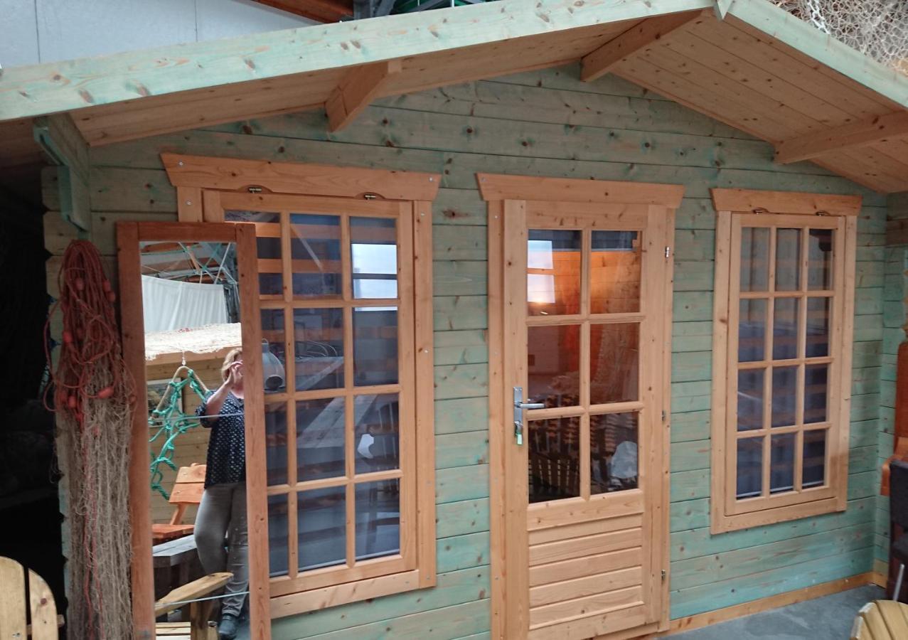 Slaaphuisjes Lauwersmeerplezier! Lauwersoog Exterior foto
