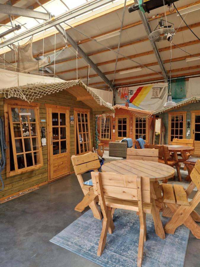 Slaaphuisjes Lauwersmeerplezier! Lauwersoog Exterior foto